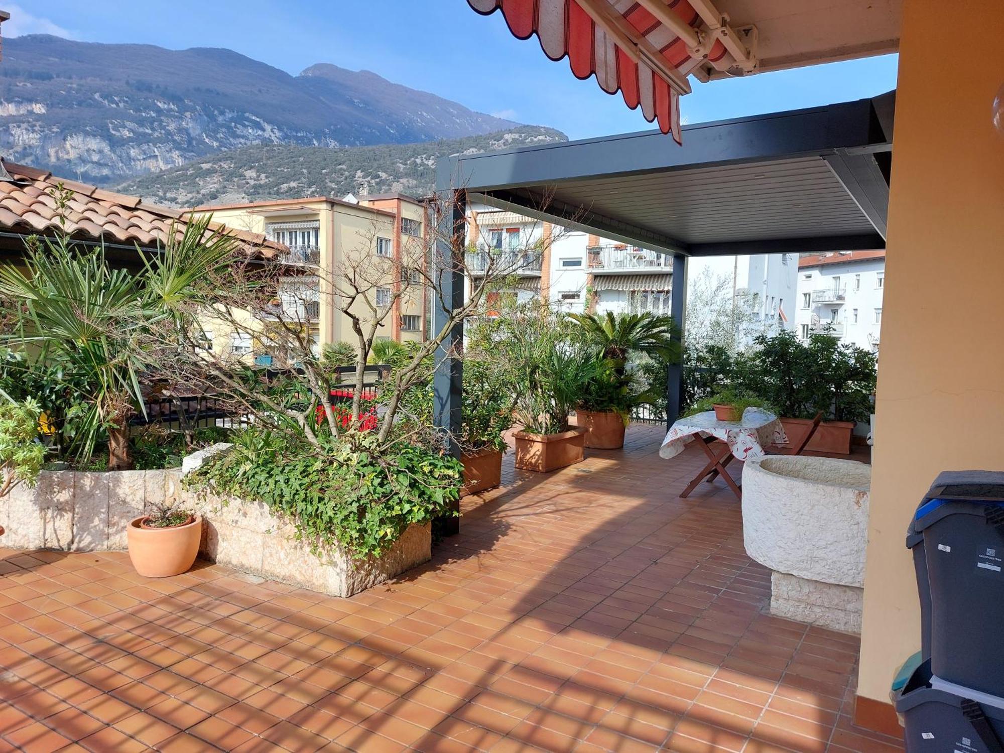 Appartamento La Terrazza Arco Kültér fotó